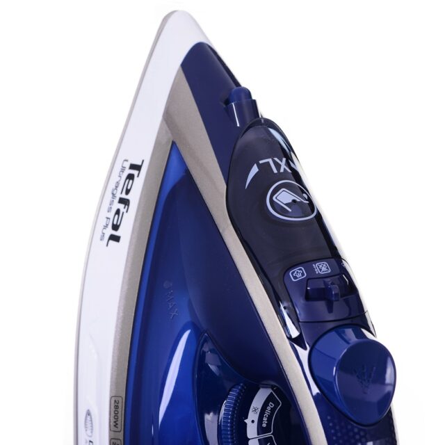 Tefal Ultimate Pure FV6812E0 iron Steam iron 2800 W Blue  Silver - imagine 3