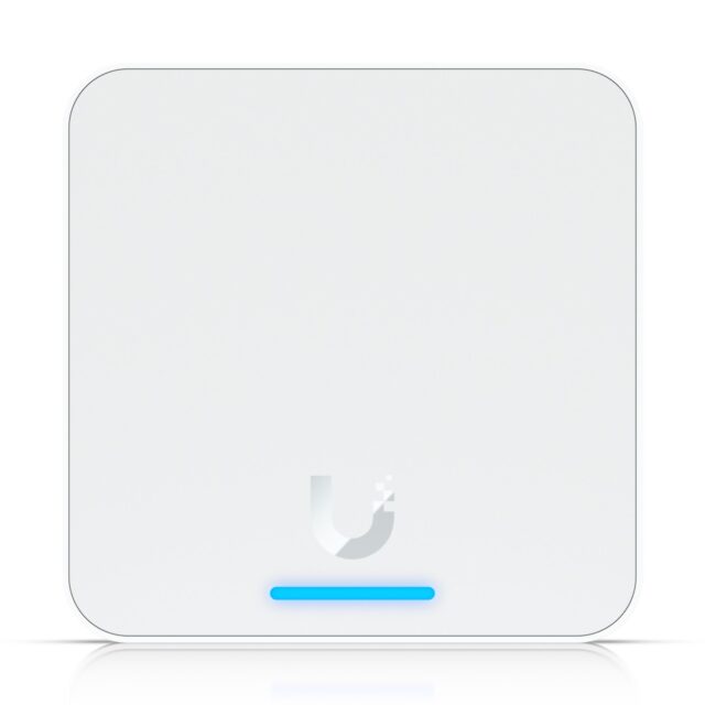 Ubiquiti Third-generation NFC card - imagine 3