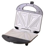 Camry Premium CR 3018 sandwich maker 700 W Black  Silver
