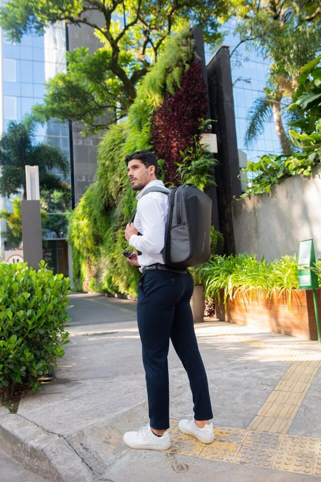 XD DESIGN Bizz Backpack Grey P705.932 - imagine 7