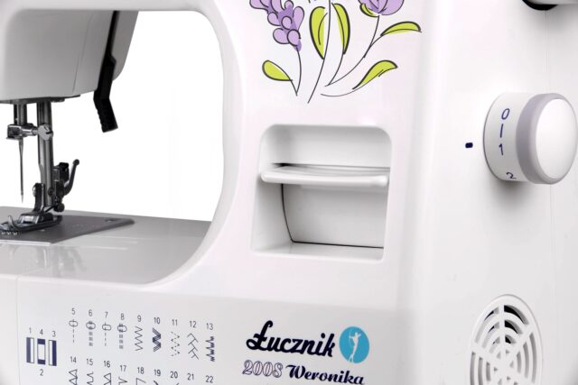 Łucznik Weronika 2008 Sewing machine - imagine 4