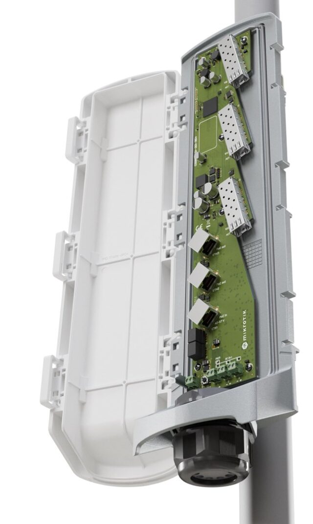 MIKROTIK ROUTERBOARD CSS606-1G-2Gi-3S+OUT - imagine 4