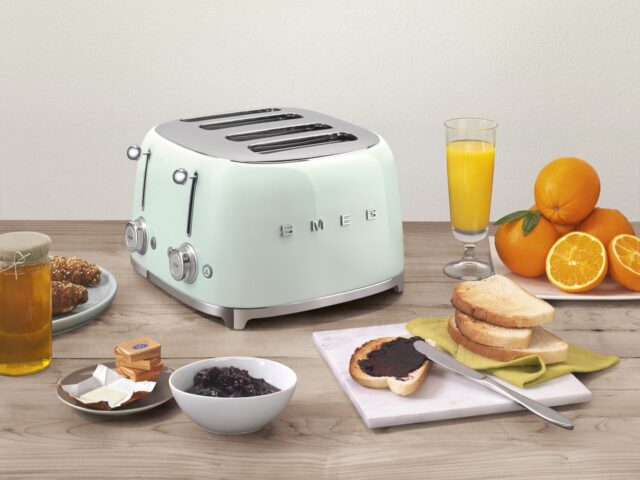 Toaster Smeg TSF03PGEU green 2000 W - imagine 9