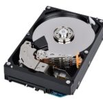 Toshiba MG08-D internal hard drive 8 TB 7200 RPM 256 MB 3.5  Serial ATA III