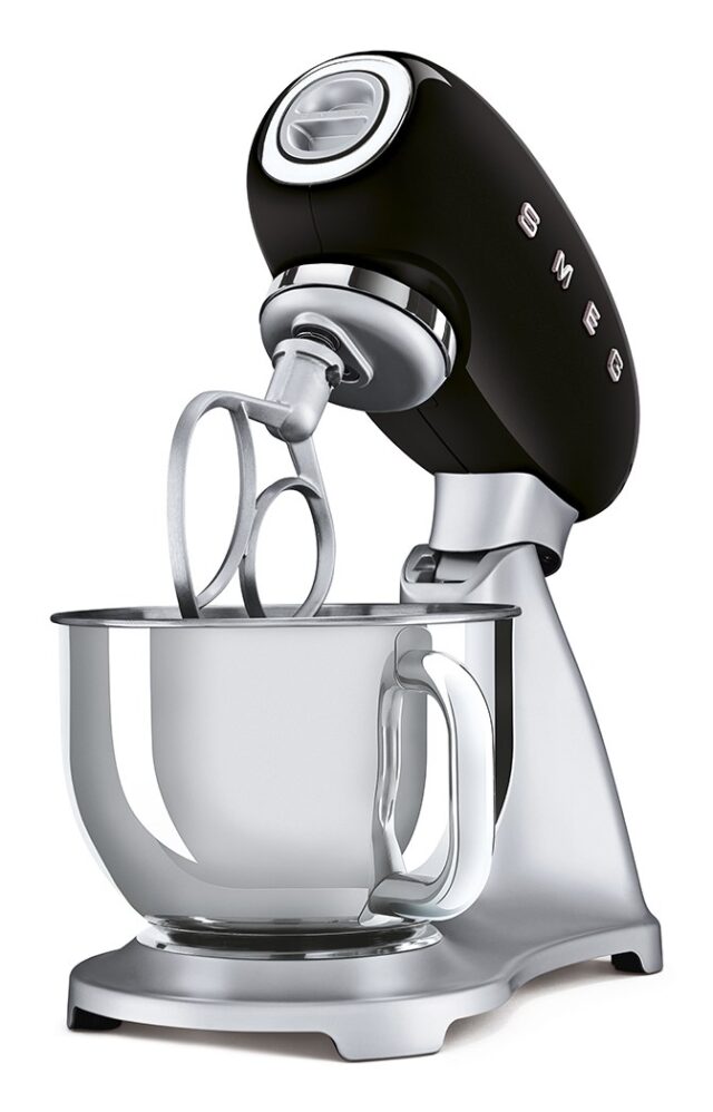 Smeg 50's Style Stand mixer SMF02BLEU Black - imagine 4