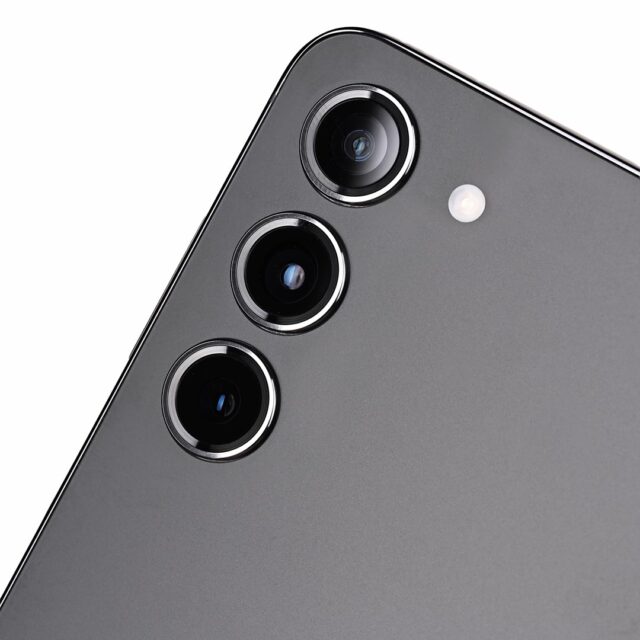 Samsung Galaxy S23 S911B DS. 8/256GB Black (REMADE) 2Y - imagine 6