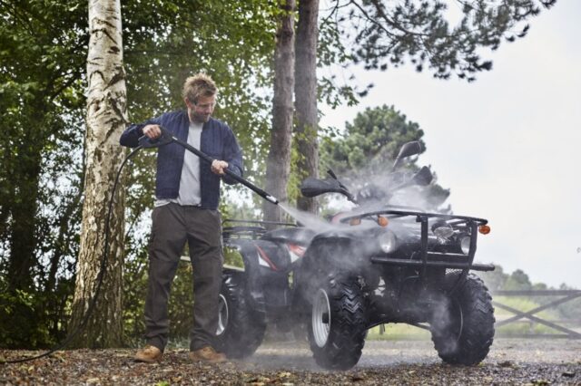 Nilfisk PREMIUM 200-15 EU - CAR WASH  Pressure washer Straight Electric 650 l/h Blue  Black - imagine 5