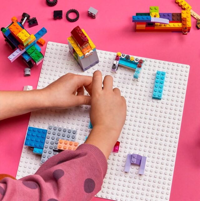 LEGO CLASSIC 11026 WHITE BUILDING PLATE - imagine 5