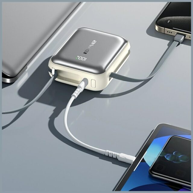 Power bank Awei C03 20000mAh USB-A/USB-C + Lightning/USB-C cables silver - imagine 3