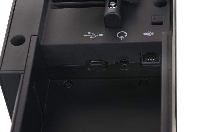 POLY Studio Black  Silver 3840 x 2160 pixels - imagine 6