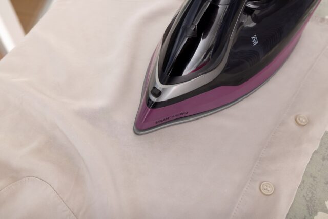 Steam iron Gorenje SIK2800BKV 2800 W Black  Purple - imagine 9