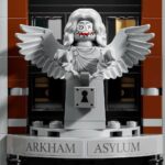 LEGO BATMAN 76300 Arkham Asylum