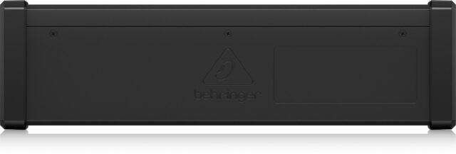 Behringer SD8 stage box - imagine 4