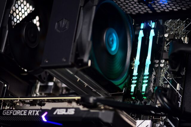 Actina 5901443338314 PC Midi Tower Intel® Core™ i3 i3-12100F 16 GB DDR4-SDRAM 1 TB SSD NVIDIA GeForce RTX 4060 Black - imagine 10