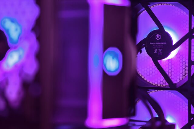 Actina 5901443403357 PC AMD Ryzen™ 9 9950X 32 GB DDR5-SDRAM 2 TB SSD AMD Radeon RX 7900 XTX Midi Tower Black - imagine 2