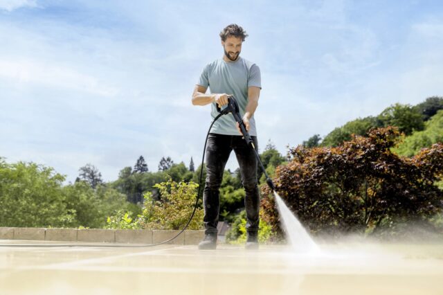 Kärcher 1.324-460.0 pressure washer Upright Electric 500 l/h Yellow - imagine 7