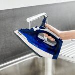 Tefal FV2838 Dry & Steam iron Cerilium soleplate 2400 W Blue  White - imagine 2