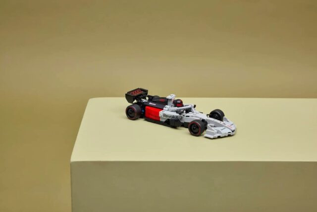 LEGO SPEED CHAMPIONS 77259 Audi Revolut F1 Team R26 Race Car - imagine 2