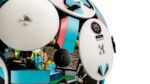 LEGO EDITIONS 43019 Soccer Ball - imagine 4