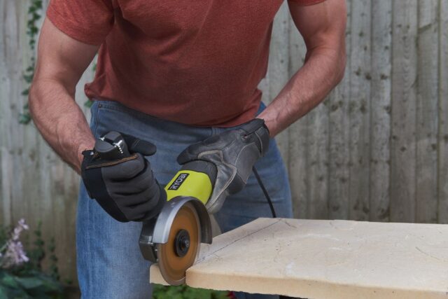 Ryobi RAG800-125G angle grinder 800 W - imagine 3
