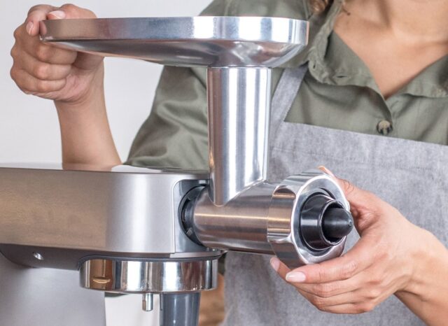 Kenwood KAX950ME mixer/food processor accessory Meat mincer set - imagine 5