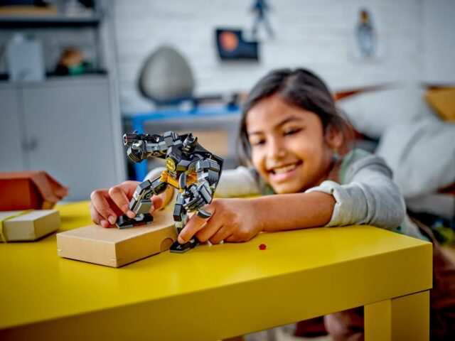 LEGO BATMAN 76270 Batman Mech Armor - imagine 9