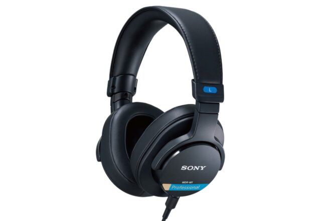 Sony MDR-M1 - closed studio headphones - imagine 2