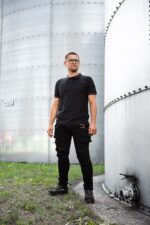 NEO tools 82-151-44 safety footwear