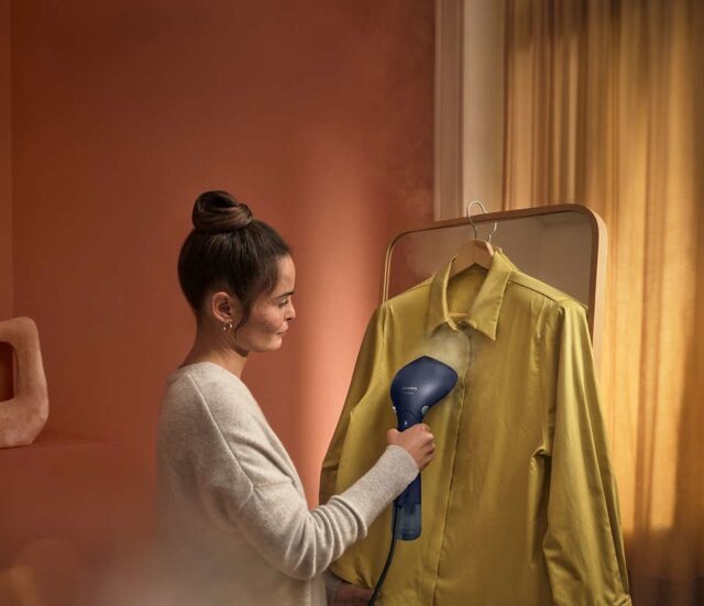 Philips 7000 series STH7020/20 iron Steam iron 1500 W Black - imagine 9