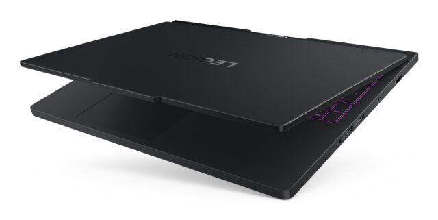 Lenovo Legion Pro 5 16IAX10 Intel Core Ultra 7 255HX Laptop 40.6 cm (16 ) WQXGA 32 GB DDR5-SDRAM 1 TB SSD NVIDIA GeForce RTX 5060 Wi-Fi 7 (802.11be) Windows 11 Home Black - imagine 4