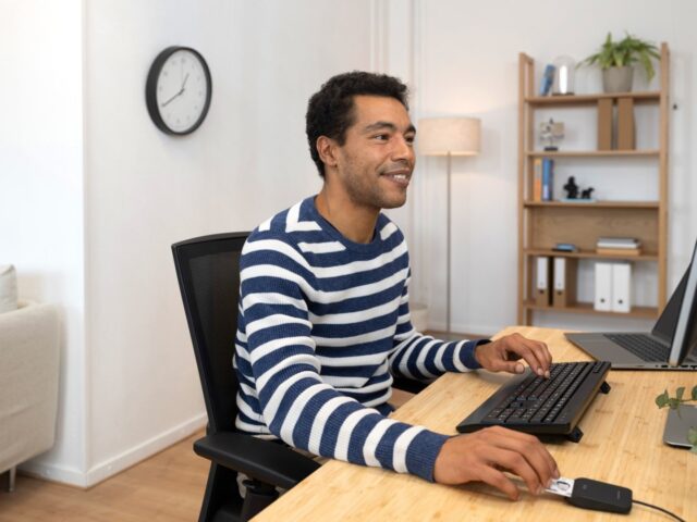 Trust Primo smart card reader Indoor USB CardBus+USB 2.0 Black - imagine 8