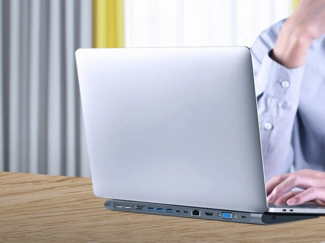 Gembird A-CM-COMBO9-01 USB Type-C 9-in-1 multi-port adapter (USB hub + HDMI + VGA + PD + card reader + LAN + 3.5 mm audio)  space grey - imagine 3