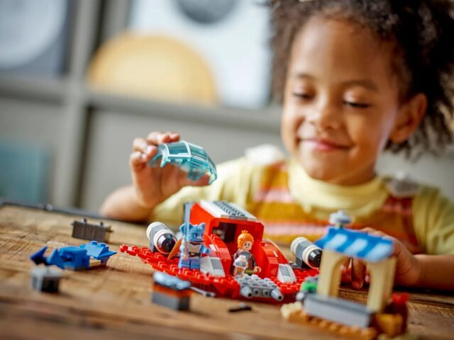 LEGO STAR WARS 75384 THE CRIMSON FIREHAWK - imagine 8