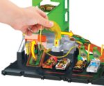Mattel Hot Wheels City Super Car Charging Station HTN79 - imagine 4
