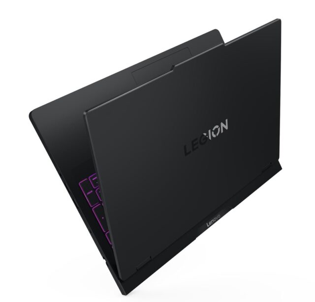 Lenovo Legion Pro 5 16ADR10 Ryzen 9 8945HX 16  WQXGA IPS 500 nits 240 Hz LBL AG 32 GB DDR5 5200 SSD 1 TB GeForce RTX 5060 8 GB Cam 5.0 MP 80 Wh Win11 Eclipse Black - imagine 4