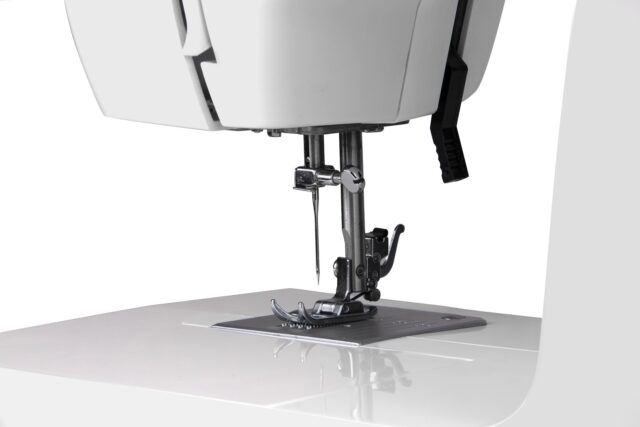 Łucznik Weronika 2008 Sewing machine - imagine 7