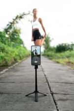 Quad Lock® Tripod / Selfie Stick Black - imagine 8