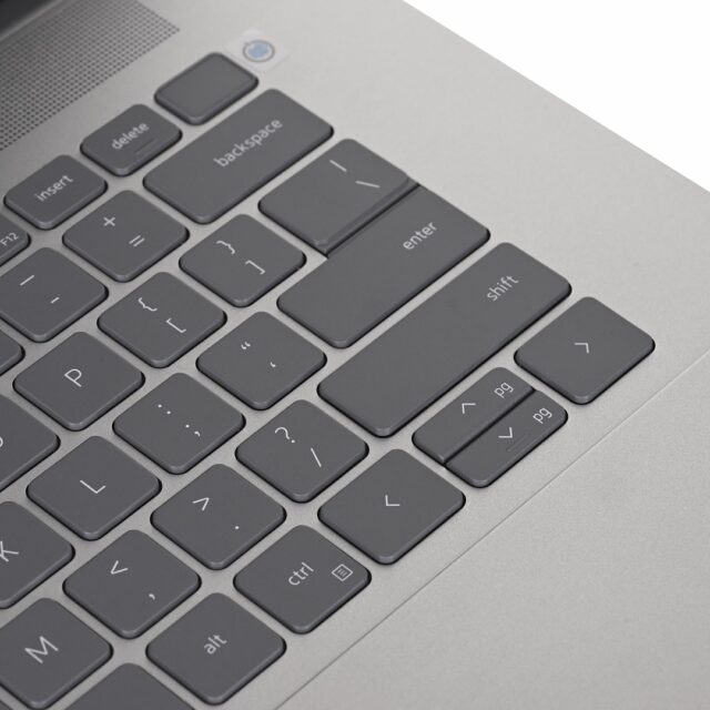 Dell Inspiron 16 Plus I7630-NK1H0DX i7-13620H 16  WQXGA AG 16GB SSD1TB BT BLKB FPR Win11 Gray (REPACK) 2Y New Repack/Repacked - imagine 6