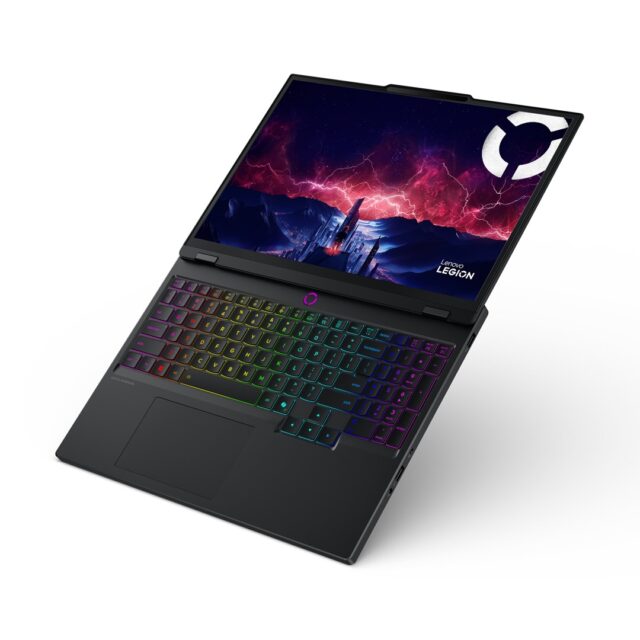 Lenovo Legion 5 15AKP10 AMD Ryzen AI 7 350 Laptop 38.4 cm (15.1 ) WQXGA 32 GB DDR5-SDRAM 1 TB SSD NVIDIA GeForce RTX 5070 Wi-Fi 7 (802.11be) Windows 11 Home Black - imagine 3