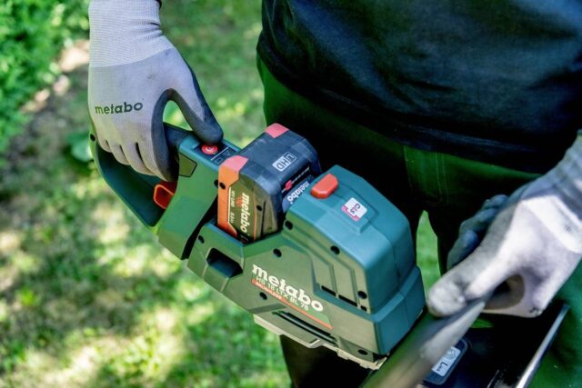 Metabo Hedge Trimmer HS 18 LTX BL 55 - imagine 4