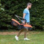 Black & Decker BCMW3318L2 Push lawn mower Battery Black  Orange - imagine 5