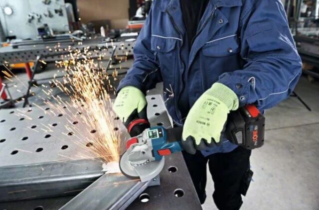 Bosch GWX 18V-10 SC angle grinder 12.5 cm 9000 RPM 2 kg - imagine 4