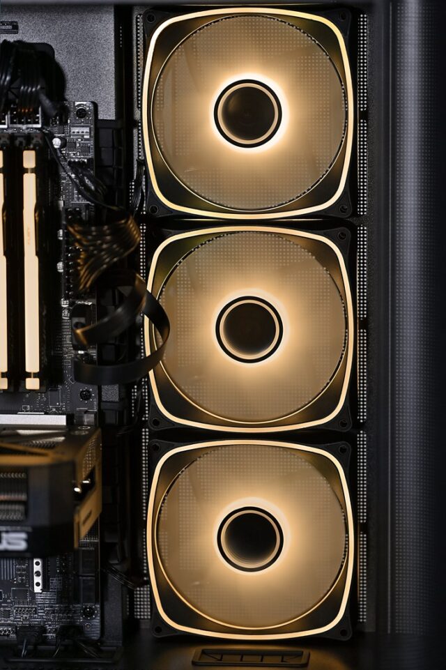 .Actina Gaming GameOn - imagine 3