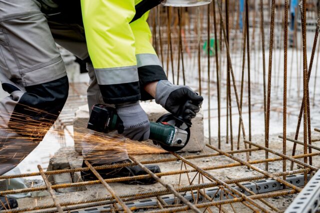 Metabo W 18 L 9-125 Quick Set angle grinder 12.5 cm 8500 RPM 1.6 kg - imagine 8